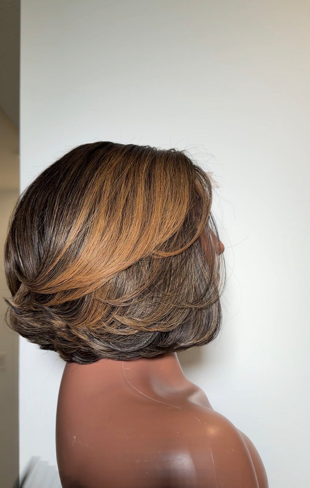 Sade | Toffee Caramel Layered Bob Wig